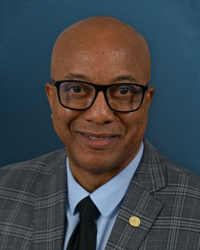 Headshot of Roderick Givens, M.D., Board President